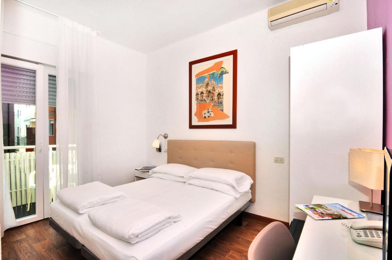 Hotel Nederland Caorle Exteriér fotografie