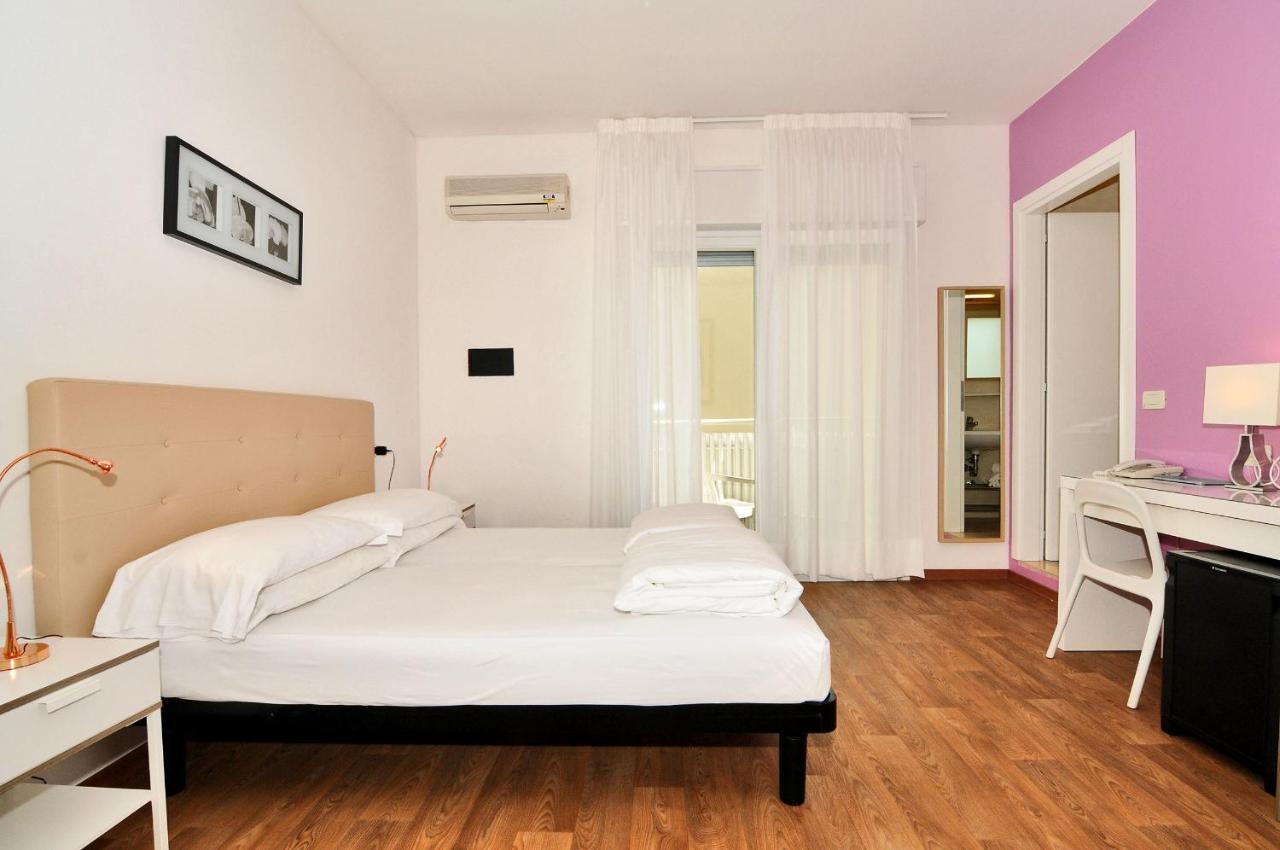 Hotel Nederland Caorle Exteriér fotografie